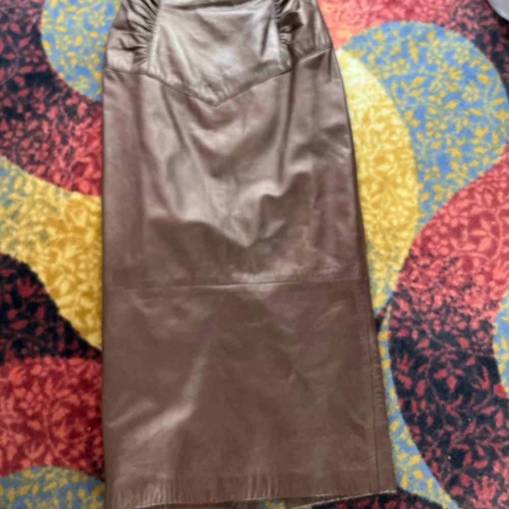 Elegant copper Brown Leather Skirt,maxi length size 4 vintage pristine